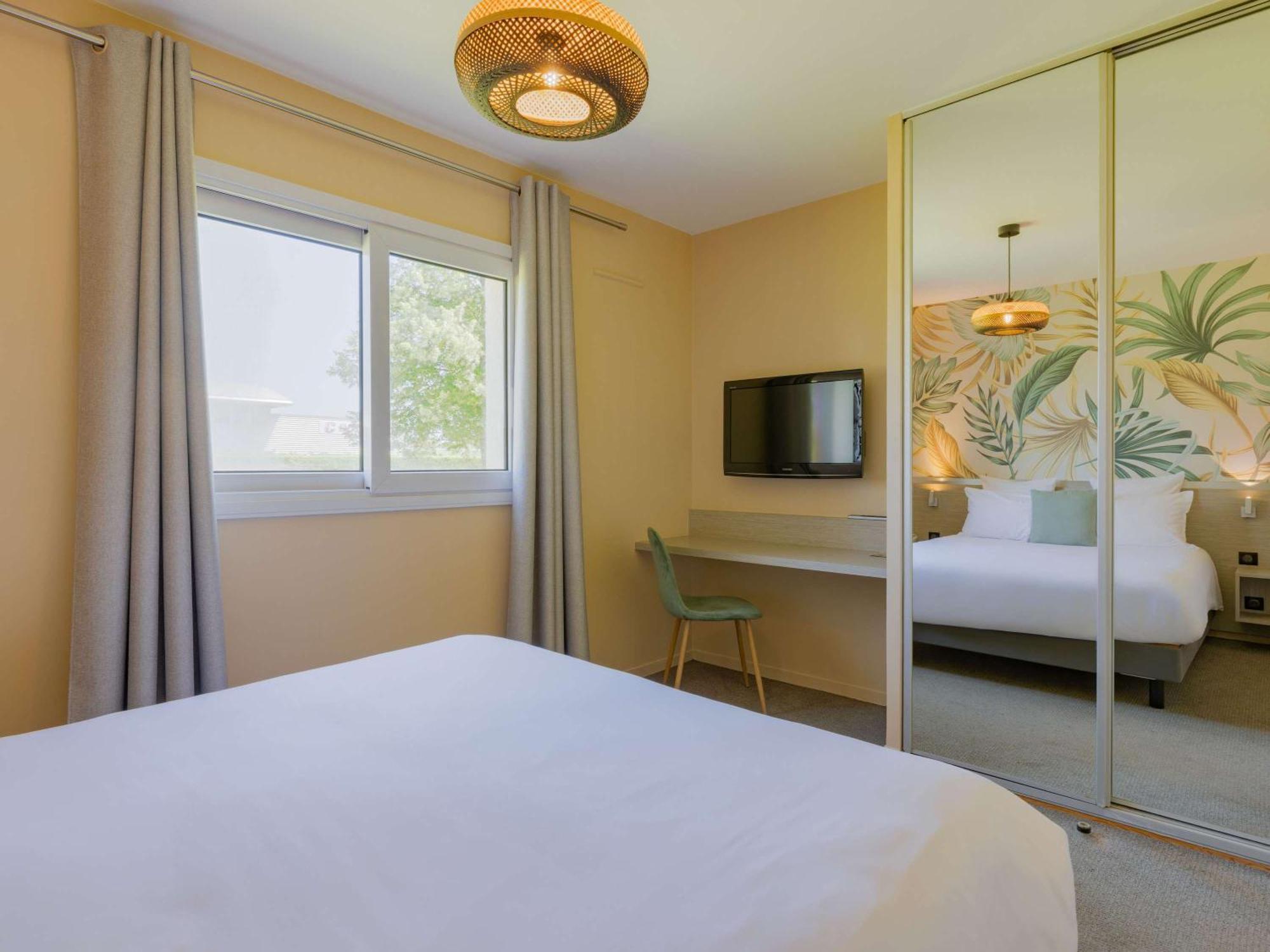Mercure Lyon Est Villefontaine Dış mekan fotoğraf